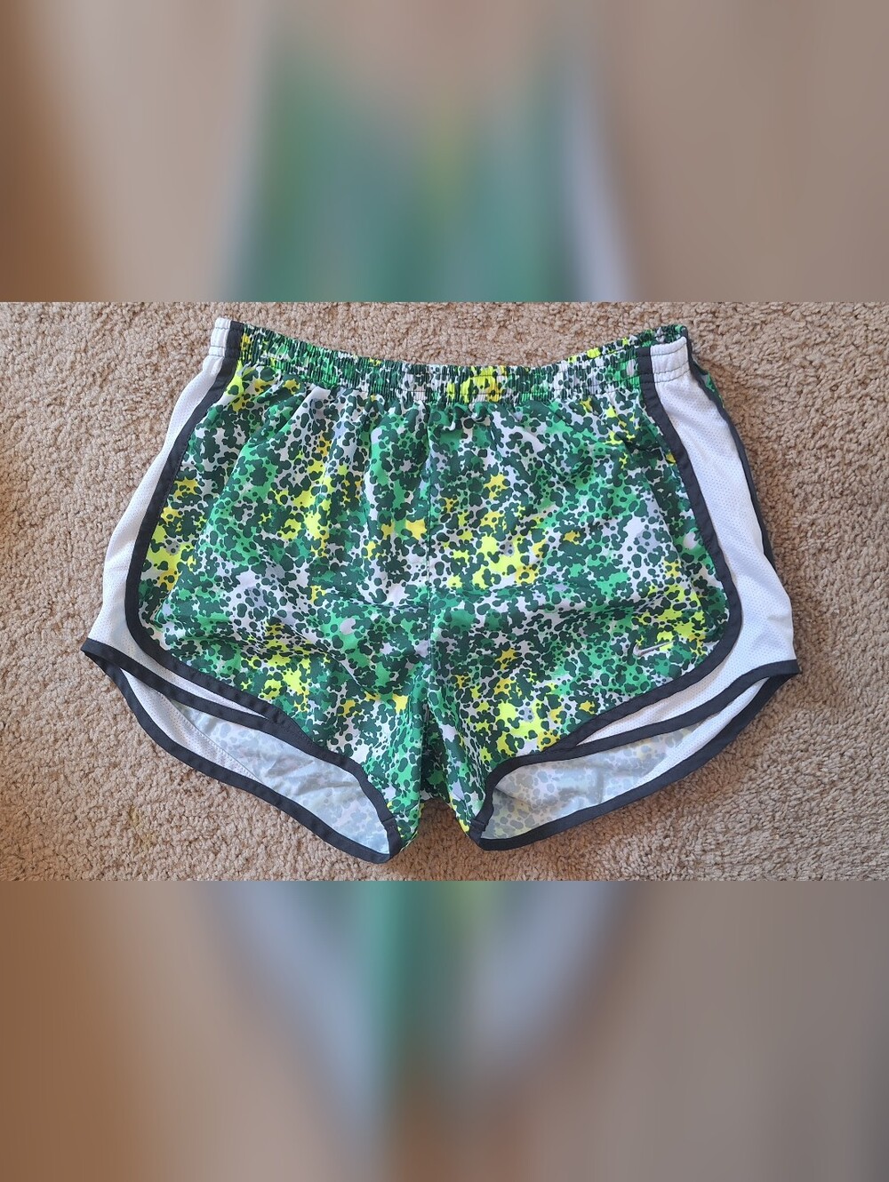Nike Women’s Green Camo Print Athletic Shorts